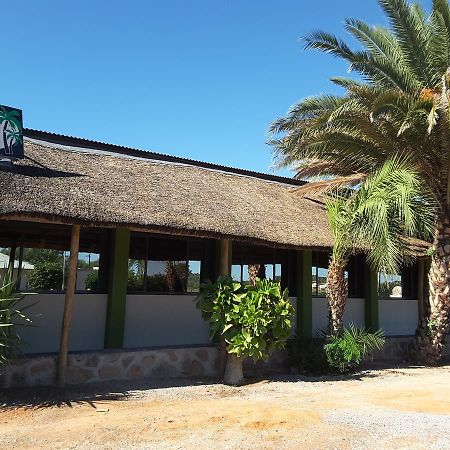 Melissa'S Guest House Kamanjab Esterno foto