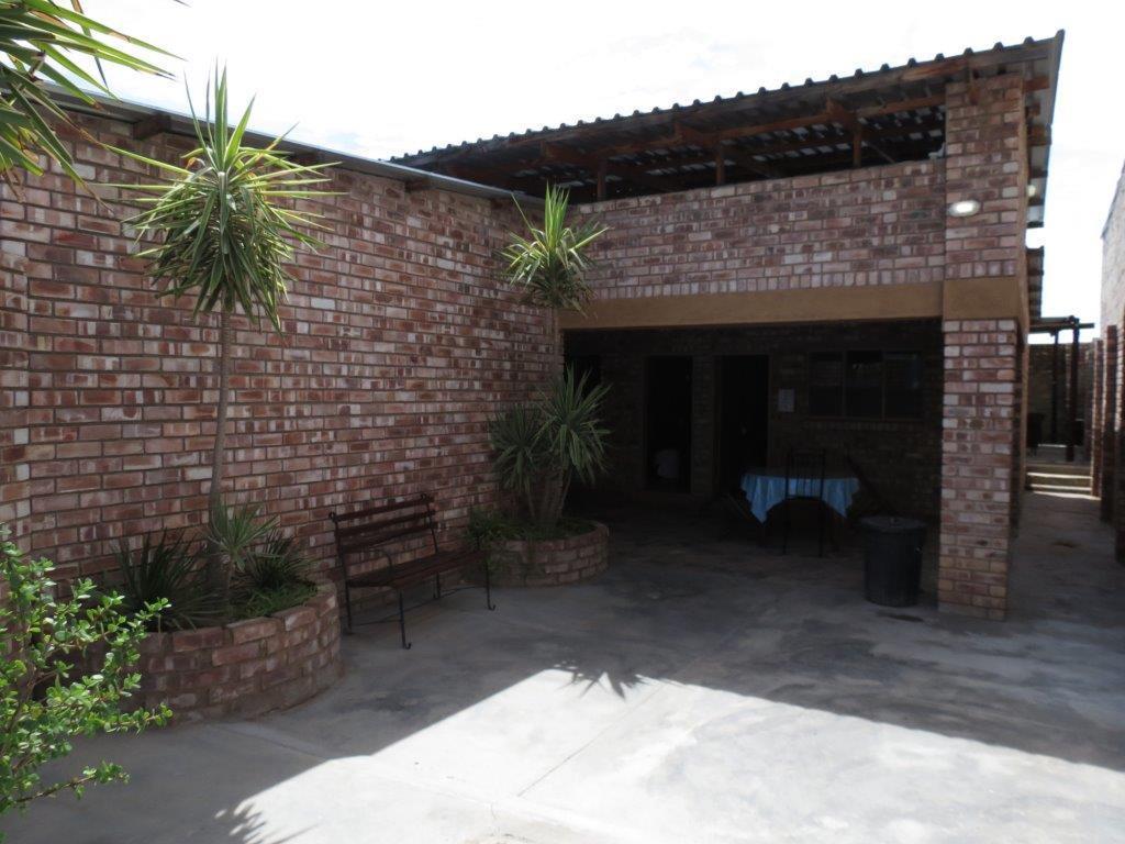 Melissa'S Guest House Kamanjab Esterno foto