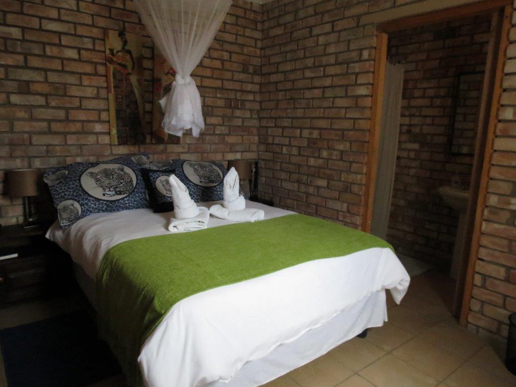 Melissa'S Guest House Kamanjab Esterno foto