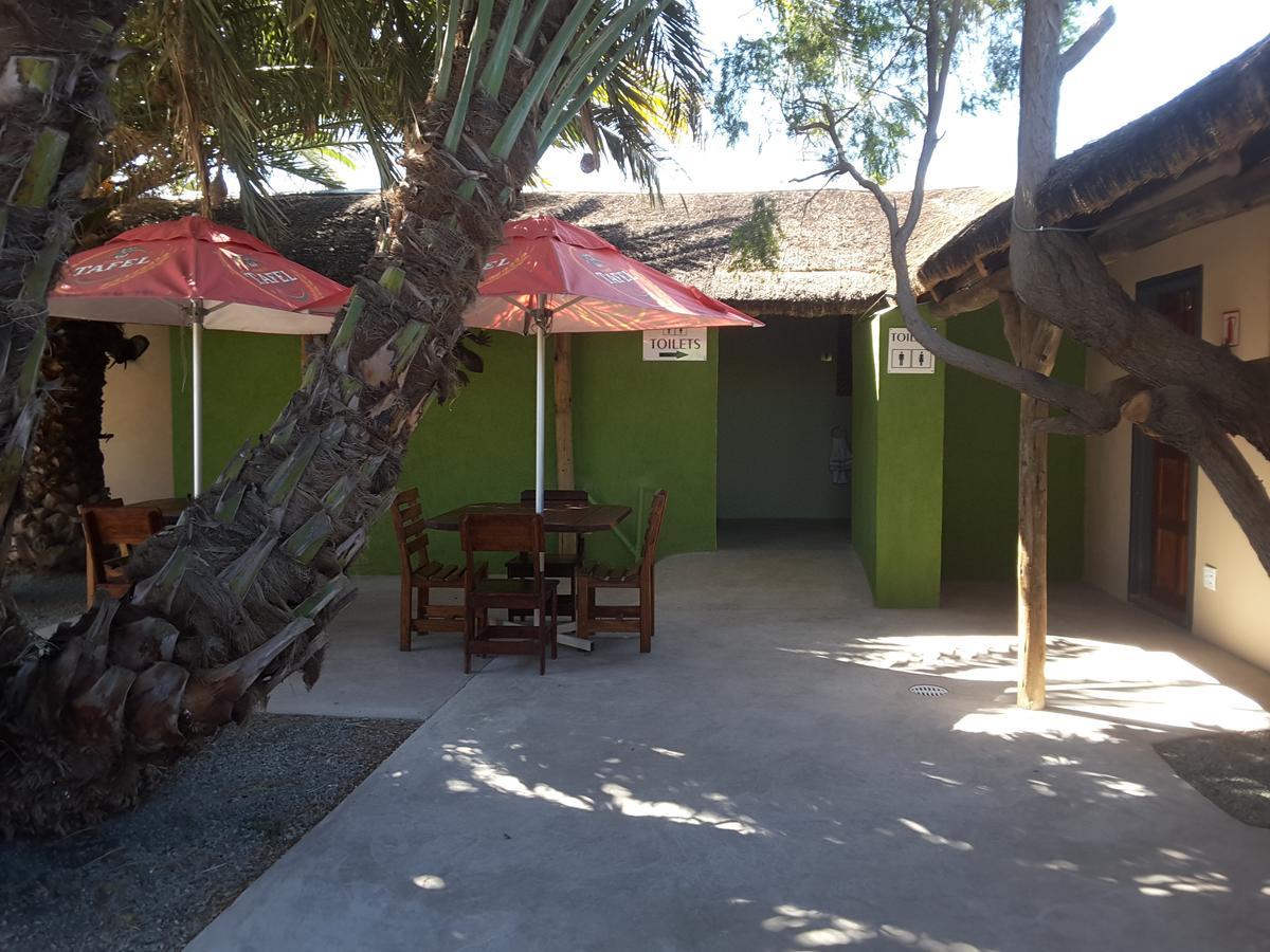 Melissa'S Guest House Kamanjab Esterno foto