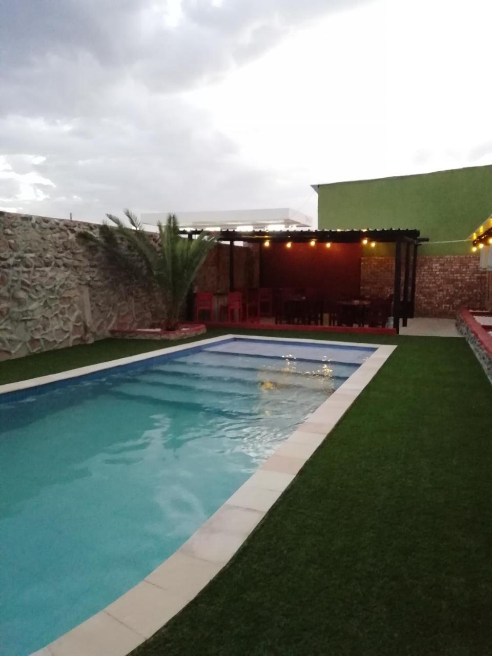 Melissa'S Guest House Kamanjab Esterno foto